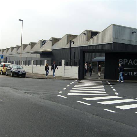 outlet prada toscana montevarchi|prada space outlet.